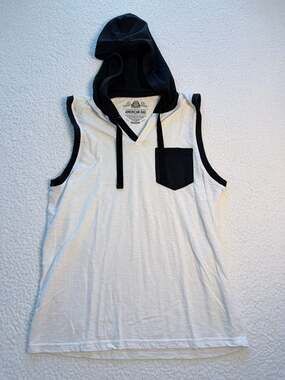 American Rag Cie Men's Sleeveless Colorblocked Mesh Accent Hoodie